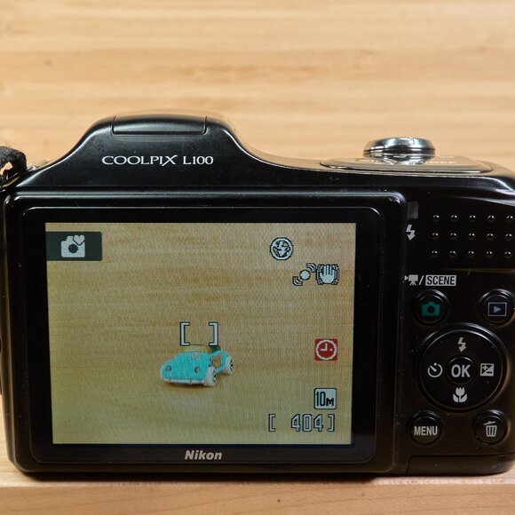 Nikon Coolpix L100 / 10MP Digital Camera / 15x Optical Zoom Lens / Tested - Picture 3 of 8
